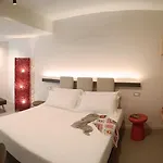 Luxury Marenaria And Penzion 4*