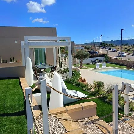 Luxury Marenaria And